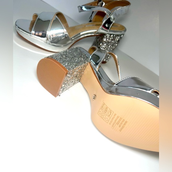 Maria Mare - Block Heeled Sandal - Silver - Picture 10 of 12